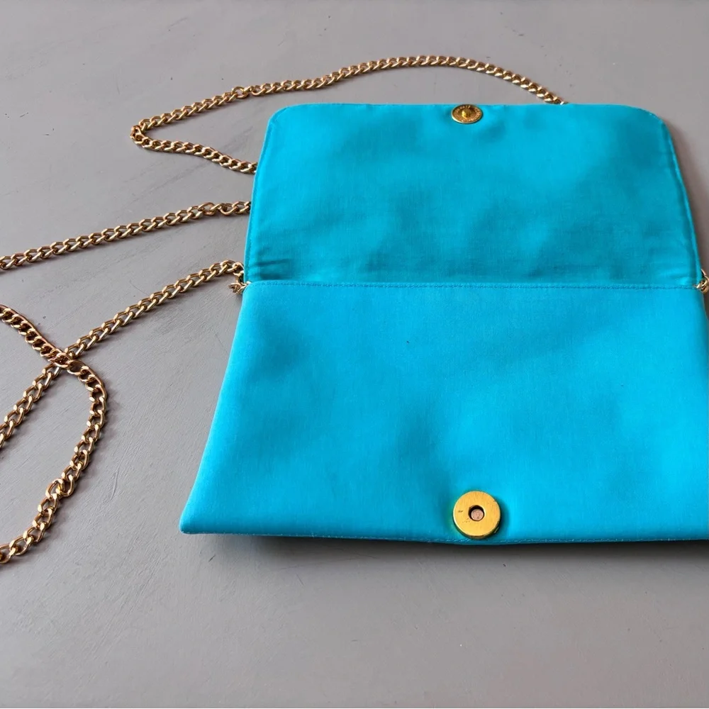 SHIRALEAH CHICAGO Satin Embroidered Flamingo Clutch Gold Chain Shoulder Bag - Picture 3 of 10